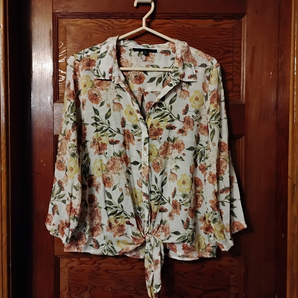 Size XL Floral Blouse